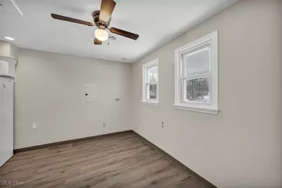 8564 Cedar Road, Chesterland, OH 44026 - Photo 14