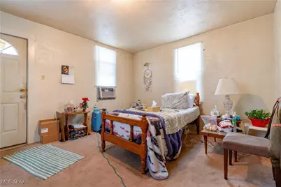 1316 4th Street NE, Canton, OH 44704 - Photo 2