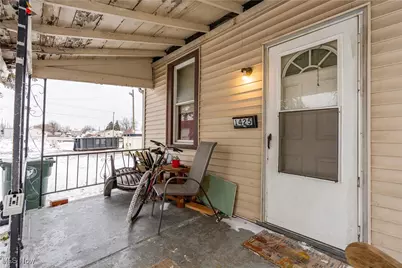 1425 5th Street NE, Canton, OH 44704 - Photo 2