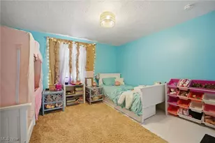 234 N Hambden St, Chardon, OH 44024 - Photo 18