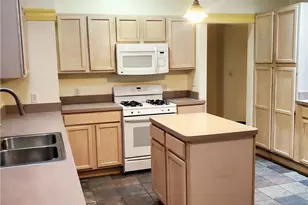 10803 Detroit Ave, Loveland, OH 44102 - Photo 4