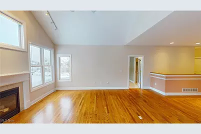 891 Stonewater Drive, Kent, OH 44240 - Photo 4