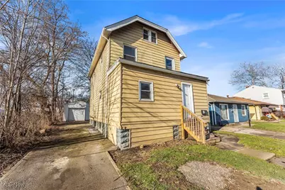 3992 E 26th Street #1/DN, Newburgh Heights, OH 44105 - Photo 2