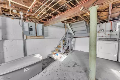 3992 E 26th Street #1/DN, Newburgh Heights, OH 44105 - Photo 16