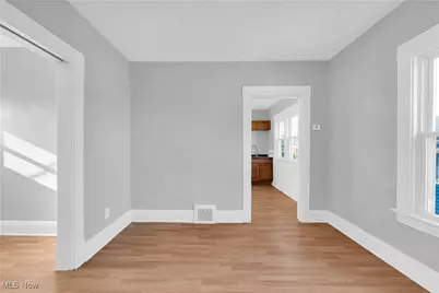 3992 E 26th Street #1/DN, Newburgh Heights, OH 44105 - Photo 6