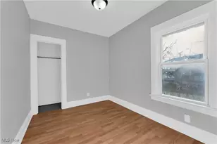 3992 E 26th St, Newburgh Heights, OH 44105 - Photo 12