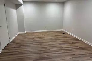 1353 Lake Martin Dr, Kent, OH 44240 - Photo 8