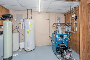 16860 Snyder Rd, Chagrin Falls, OH 44023 - Photo 40