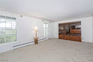 16860 Snyder Rd, Chagrin Falls, OH 44023 - Photo 6