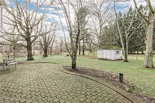 16860 Snyder Rd, Chagrin Falls, OH 44023 - Photo 48