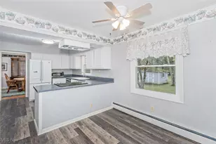 16860 Snyder Rd, Chagrin Falls, OH 44023 - Photo 14