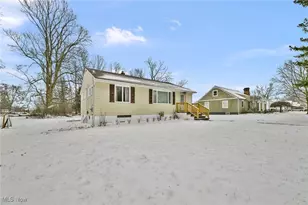 1731 Berger Rd, Akron, OH 44312 - Photo 2