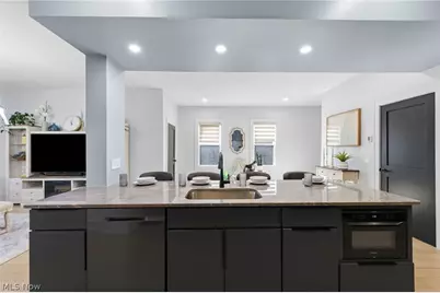 1304 W 76 Street, Loveland, OH 44102 - Photo 14