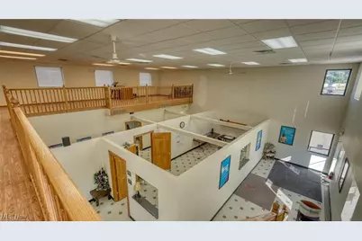 918 Woodlawn Avenue, Cambridge, OH 43725 - Photo 18