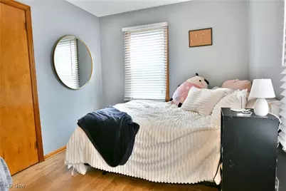 1722 Bradford Street NW, Warren, OH 44485 - Photo 30