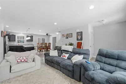 5100 Misty Glen Lane, Ravenna, OH 44266 - Photo 8