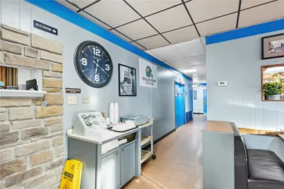 787 E Main Street, Barnesville, OH 43713 - Photo 6