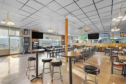 787 E Main Street, Barnesville, OH 43713 - Photo 8