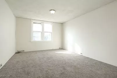 1101 E 66th Street, Loveland, OH 44103 - Photo 4