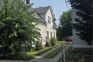 1101 E 66th St, Loveland, OH 44103 - Photo 2
