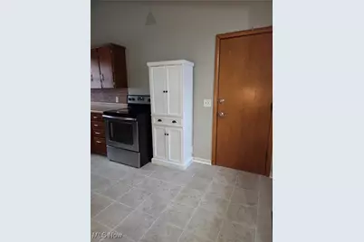 1373 Military Road, Zanesville, OH 43701 - Photo 6