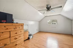 218 N Beverly Ave, Austintown, OH 44515 - Photo 22