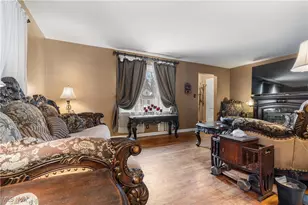 210 Davenport Ave, Akron, OH 44312 - Photo 8