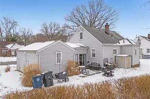 210 Davenport Ave, Akron, OH 44312 - Photo 20