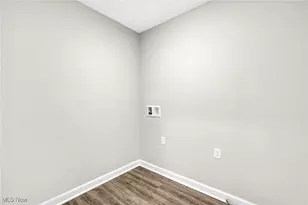 482 Mdw Trl SW, Hartville, OH 44632 - Photo 20