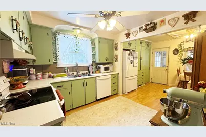 977 County Road 41, Richmond, OH 43944 - Photo 12