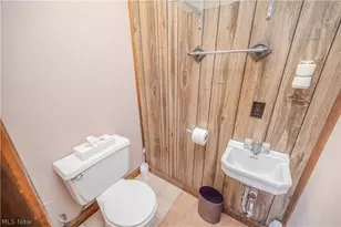 2998 Whispering Pines Dr, Canfield, OH 44406 - Photo 10