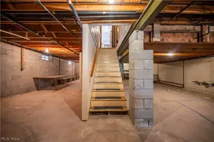 2998 Whispering Pines Dr, Canfield, OH 44406 - Photo 38