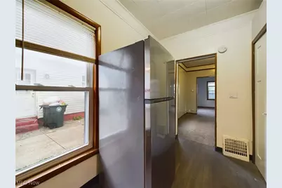 1128 Cordova Avenue, Akron, OH 44320 - Photo 18