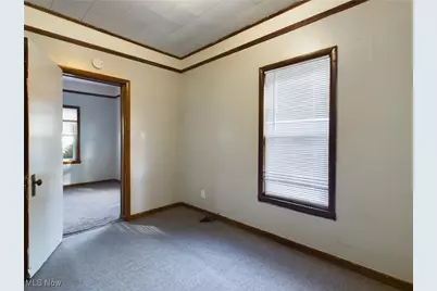 1128 Cordova Avenue, Akron, OH 44320 - Photo 10