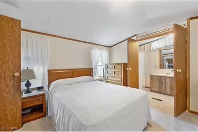 13009 Kevin Lane, Chardon, OH 44024 - Photo 14