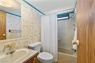 13009 Kevin Ln, Chardon, OH 44024 - Photo 20