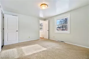 5125 Glenoak Dr NE, Louisville, OH 44641 - Photo 16