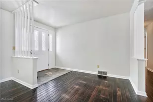 5125 Glenoak Dr NE, Louisville, OH 44641 - Photo 2