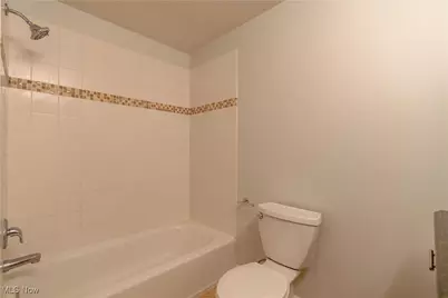 5125 Glenoak Drive NE, Louisville, OH 44641 - Photo 22