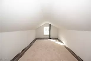 1103 Crestline Dr, Akron, OH 44312 - Photo 20