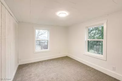 1122 Sawyer Avenue, Akron, OH 44310 - Photo 10