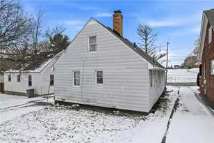 1946 Connecticut Ave, Youngstown, OH 44509 - Photo 30