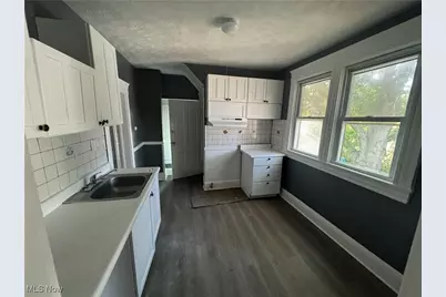 2048 W 95th Street, Loveland, OH 44102 - Photo 14