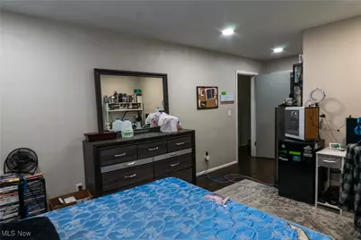 427 Catalina Drive, New Franklin, OH 44319 - Photo 14