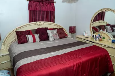 3670 Silsby Road, University Heights, OH 44118 - Photo 18