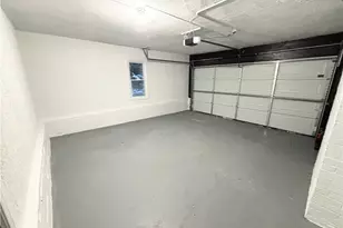 2373 N Taylor Rd, Cleveland Heights, OH 44112 - Photo 30