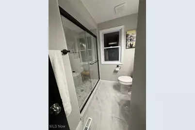 2373 N Taylor Road, Cleveland Heights, OH 44112 - Photo 12