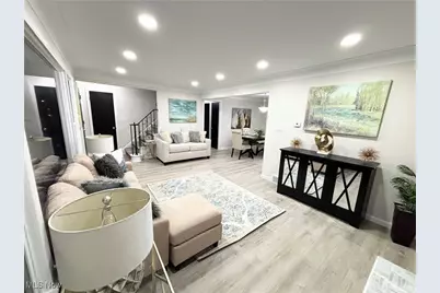 2373 N Taylor Road, Cleveland Heights, OH 44112 - Photo 4