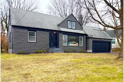 2373 N Taylor Road, Cleveland Heights, OH 44112 - Photo 2