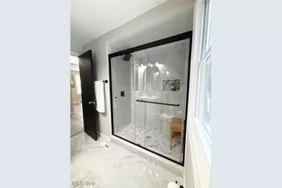 2373 N Taylor Road, Cleveland Heights, OH 44112 - Photo 14